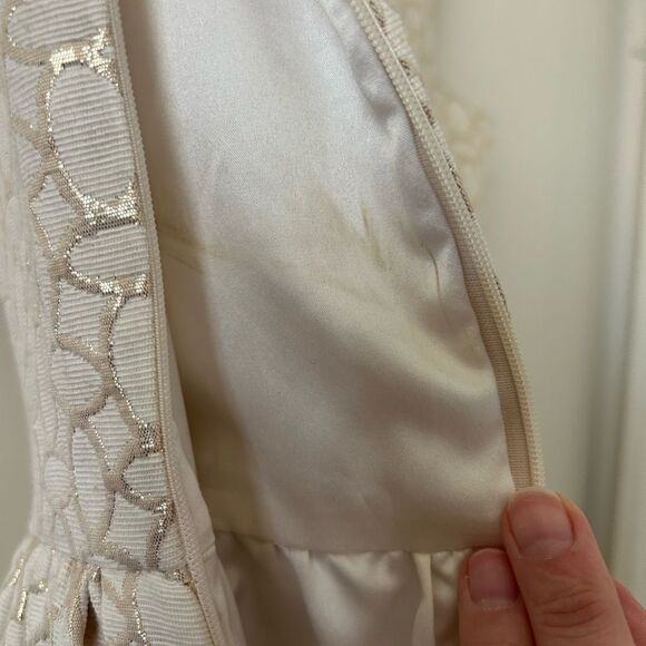 Anthropologie Erin Fetherston Cream Gold Bow Back Dress - Picture 12 of 14